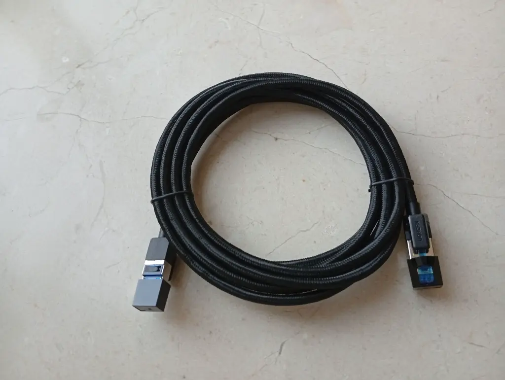Rallonge RJ45-RJ45 Blindée haut débit 3m.webp